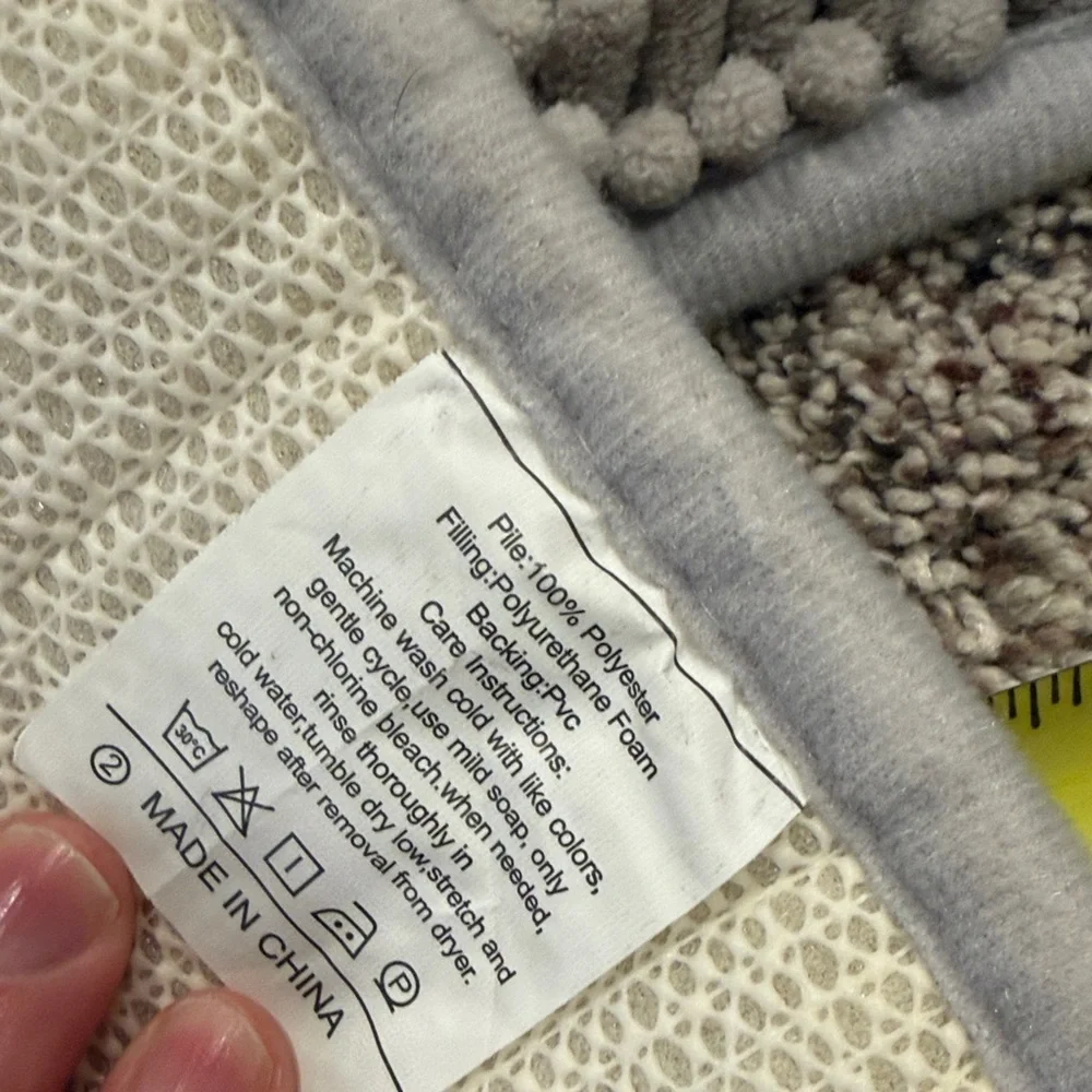 Gray NOODLE Bath Mat Set